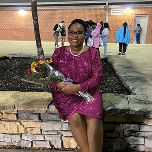 Meet your Posher, Janiyablair